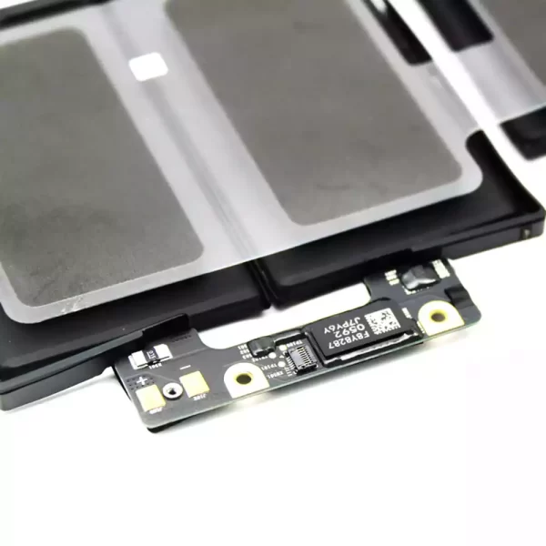 Originalna baterija za prenosnik MacBook Pro 13" A1989 (2018) - Image 3